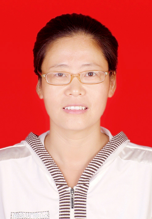 贾彩云 贾彩云